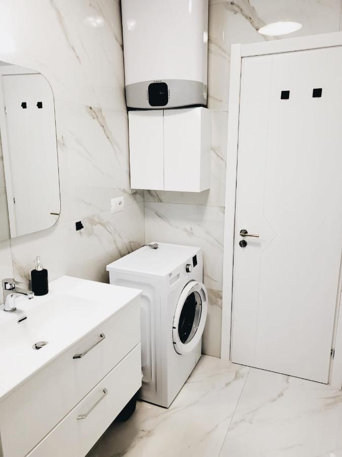 Stella Apartment Саранде Екстериор снимка
